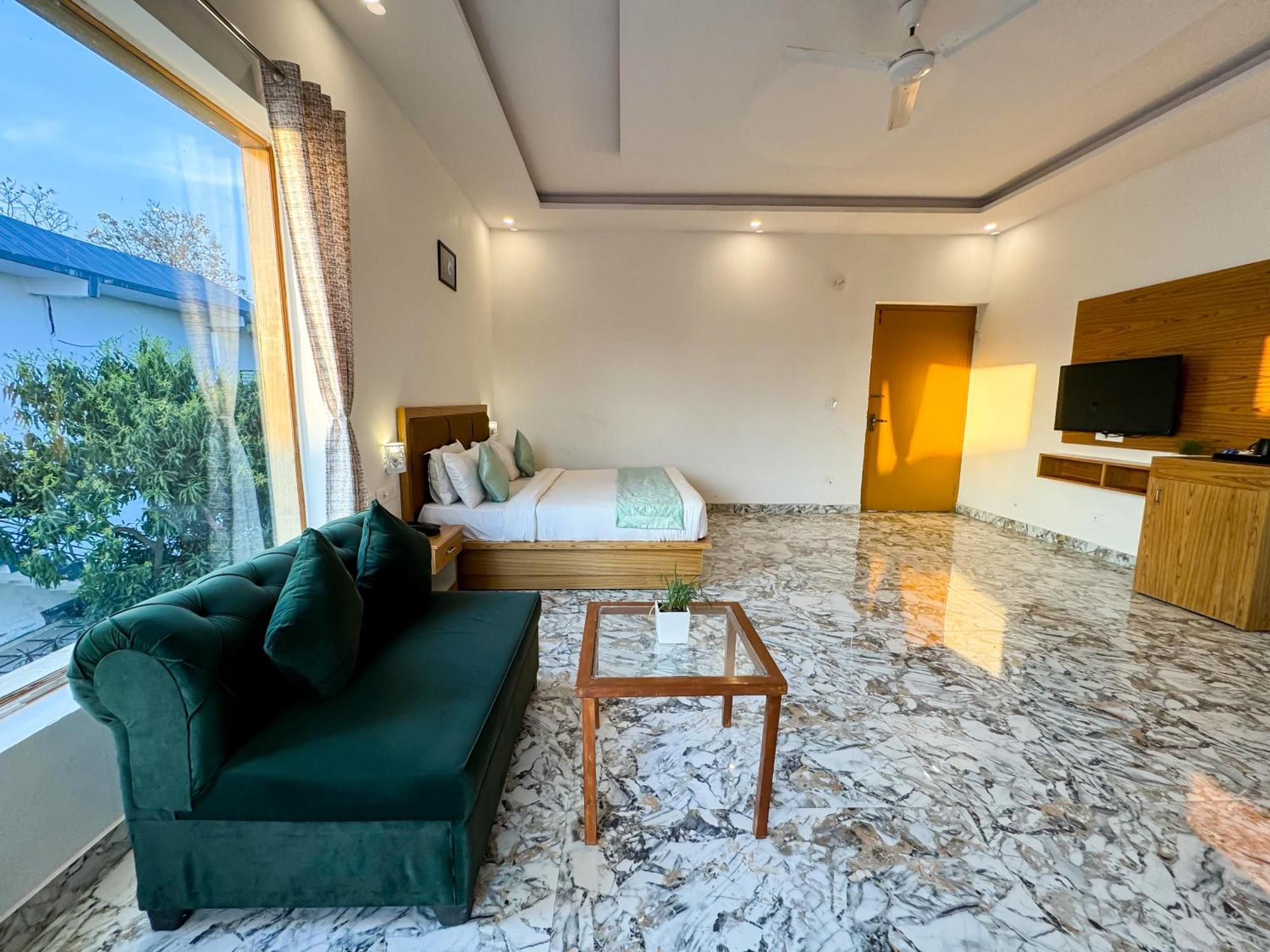 The White Oak Corbett Spa & Resort Ramnagar  Exterior photo