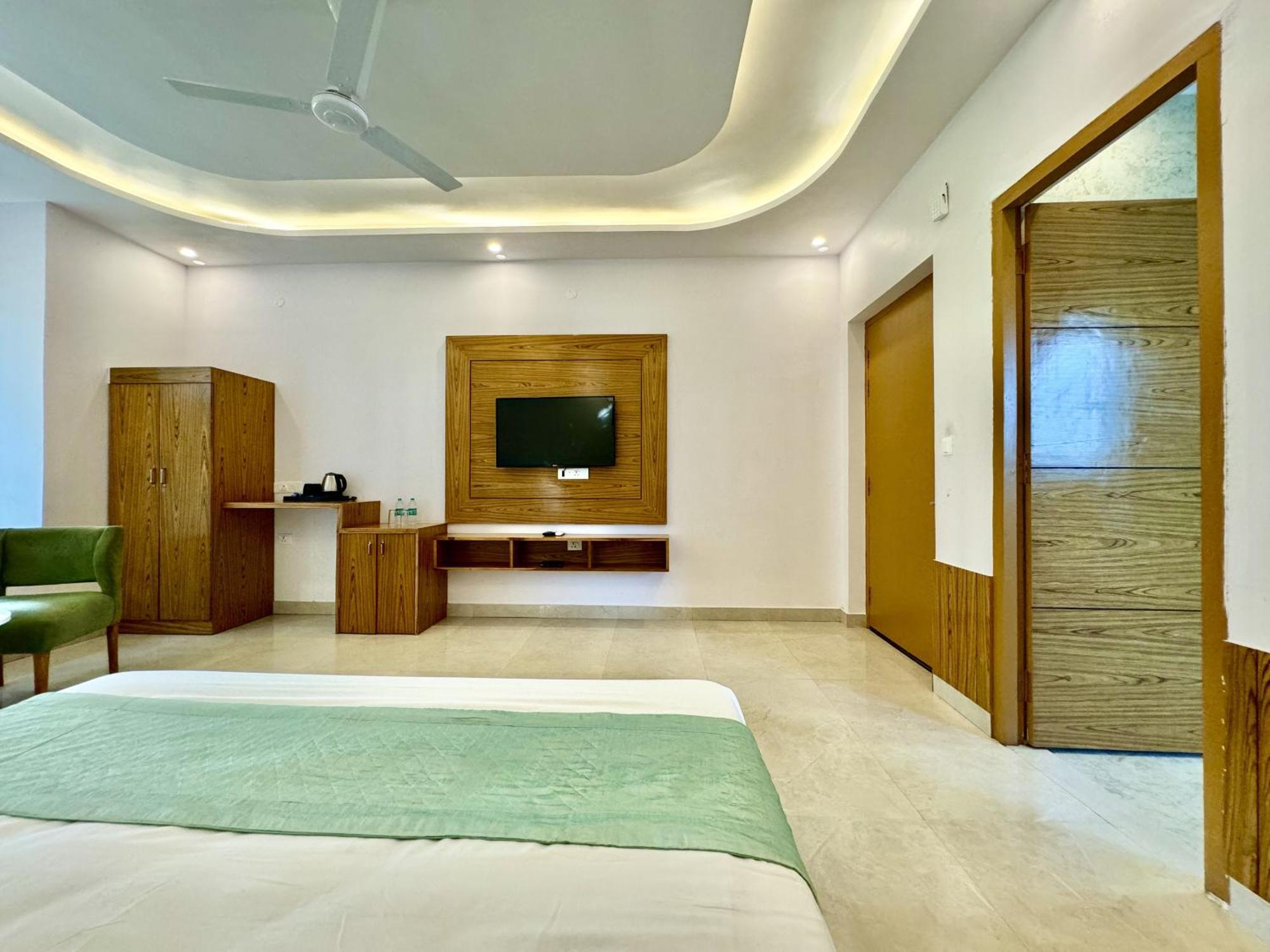 The White Oak Corbett Spa & Resort Ramnagar  Exterior photo