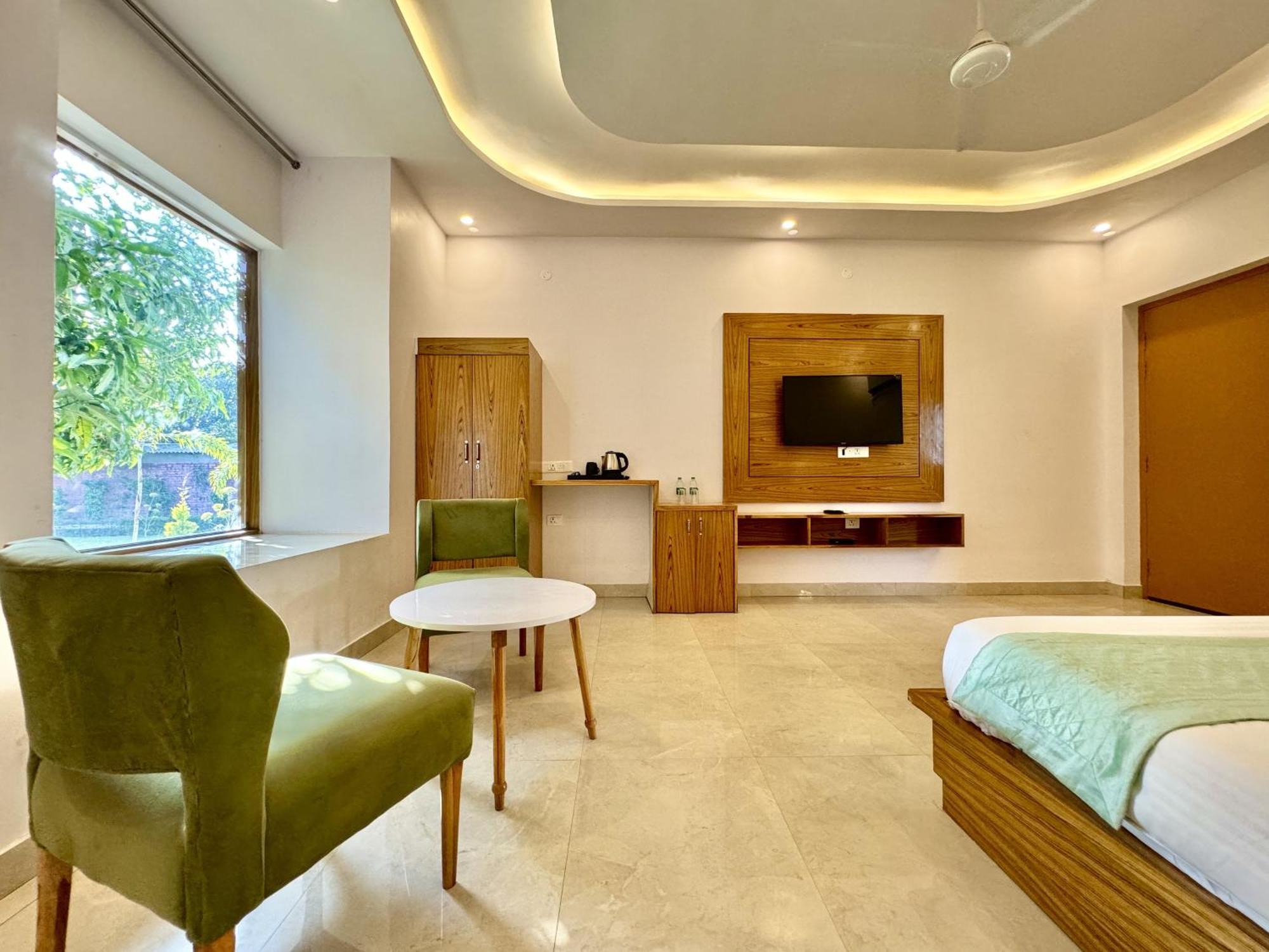The White Oak Corbett Spa & Resort Ramnagar  Exterior photo